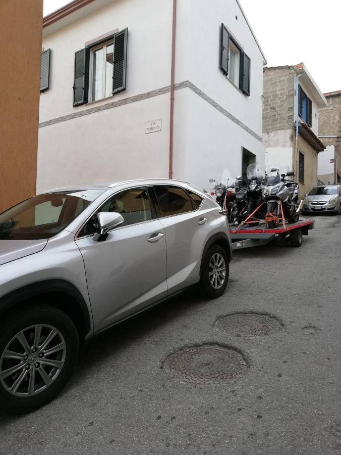 Appartamento Mary Oliena Esterno foto