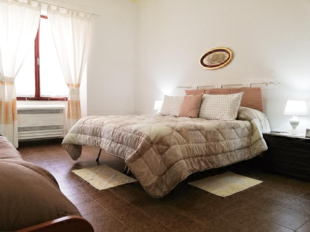 Appartamento Mary Oliena Esterno foto